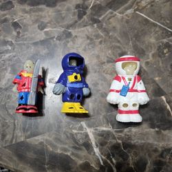 Vintage 1995 Burger King Kids Club Toy Figures Glo Force 90s Glow Dark Jaws glows