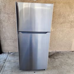 3MONTHS WARRANTY 30X30X66 INSIGNIA FRIDGE 18CUFT SILVER 