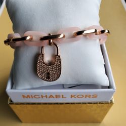 💖 Michael Kors Women's Baby Pink With Rosegold Bracelet 💖