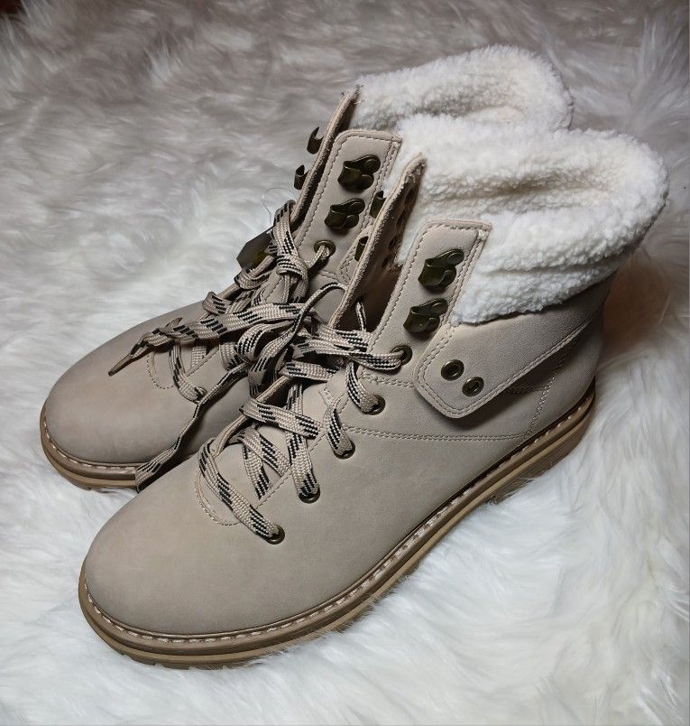 Womens Boots