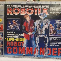 1996 Learning Curve Toys ROBOTIX Life Size Robot Commander w/Original Box #98600