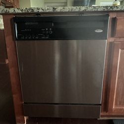 Whirlpool dishwasher For Sale 