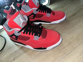 Toro 4s Size 10