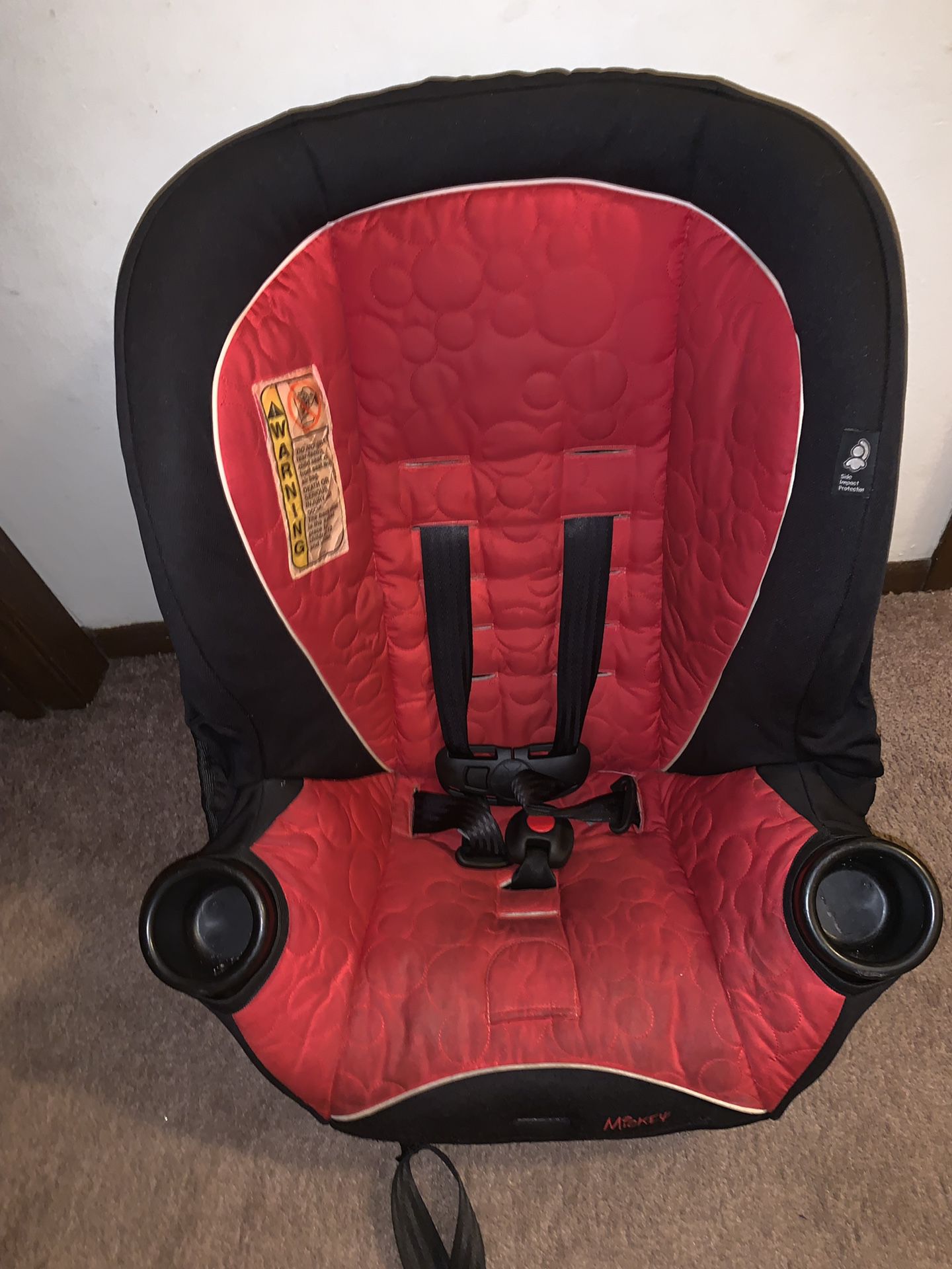 Boy car seat for sell $35.00 only pick up only