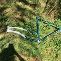 FREE Huffy 90s Vintage Cruiser Frame 