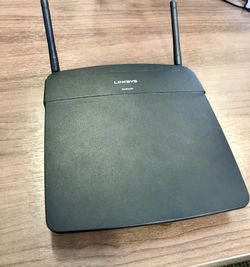 LinkSys EA6100 Wireless Router