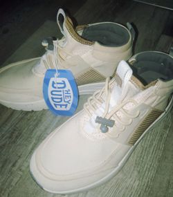 Hey Dude Women's Tennis Shoes Brand New