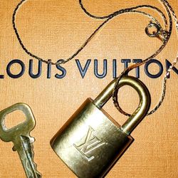 Authentic Louis Vuitton Lock & Key, A Gold Chain 14 K Plated