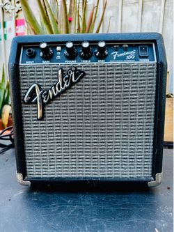 Fender Frontman 10G Guitar Amp