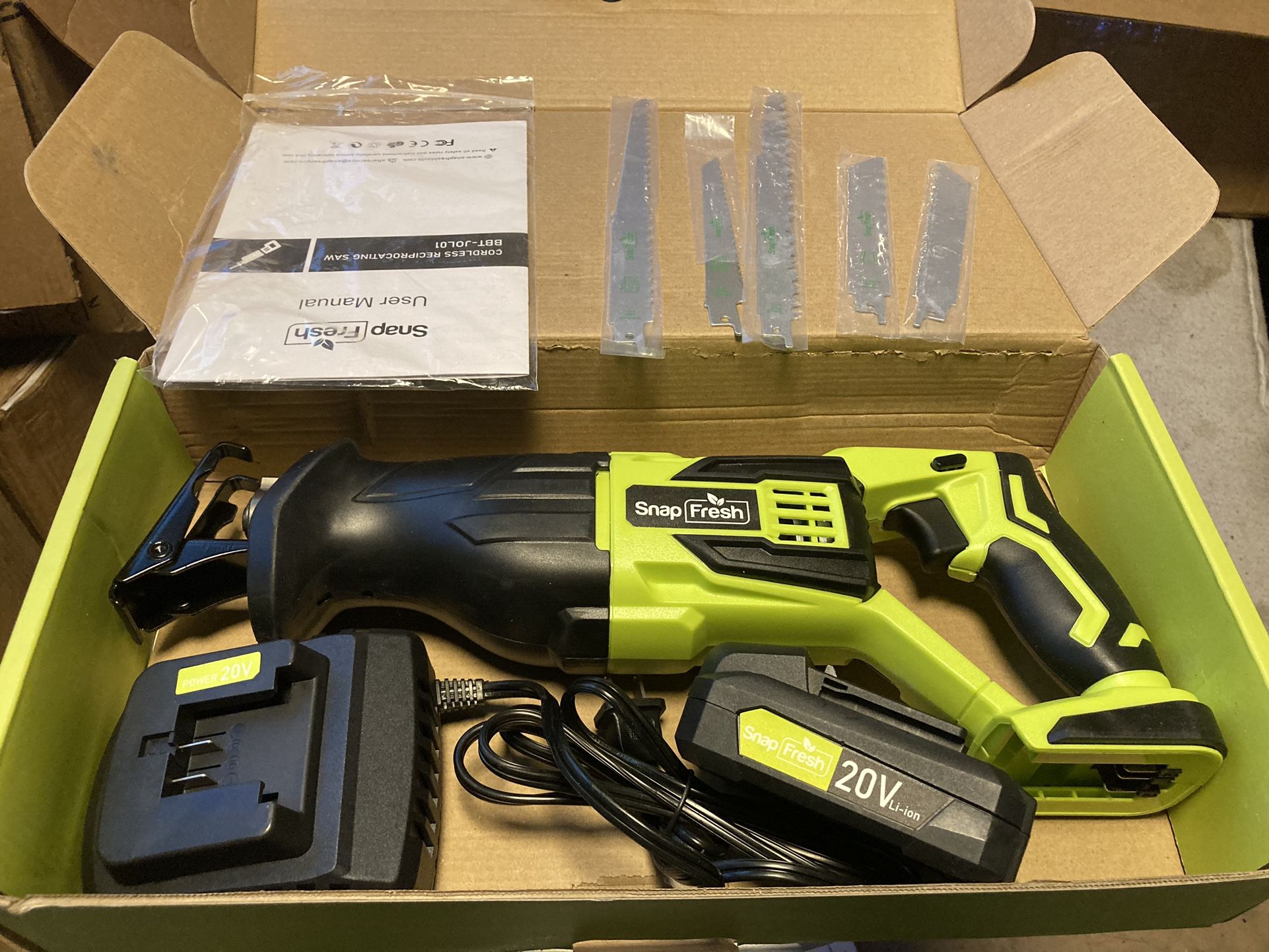 Snapfresh 20 Volt Cordless Brushless Recipricating Saw With 5 Blades 1 Hour Rapid Charger And Battery 