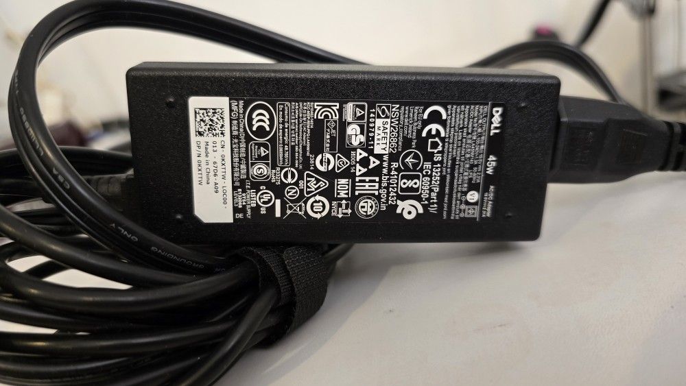Dell 45W Replacement AC Adapter for Dell