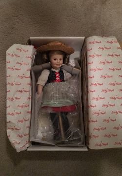 Shirley Temple Porcelain Doll Danbury Mint