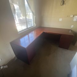 Executive Desk 71”x87”