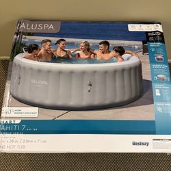 SaluSpa Tahiti Inflatable Hot Tub