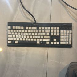 Corsair K70 Gaming Keyboard Rapidfire Switches 