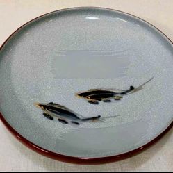 Japanese Porcelain Fish Footed Dish