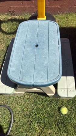 Kids outdoor table