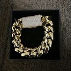 Cuban Link Bracelet 8 Inch 