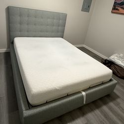 Room&Board Avery Storage Bed: Queen