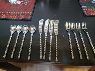 12 Piece Vinci 18/10  Gourmet  Service 