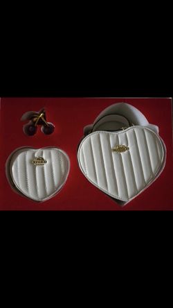 Hermoso Set De Bolsa Monedero Y llavero 