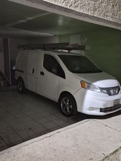 2013 Nissan NV