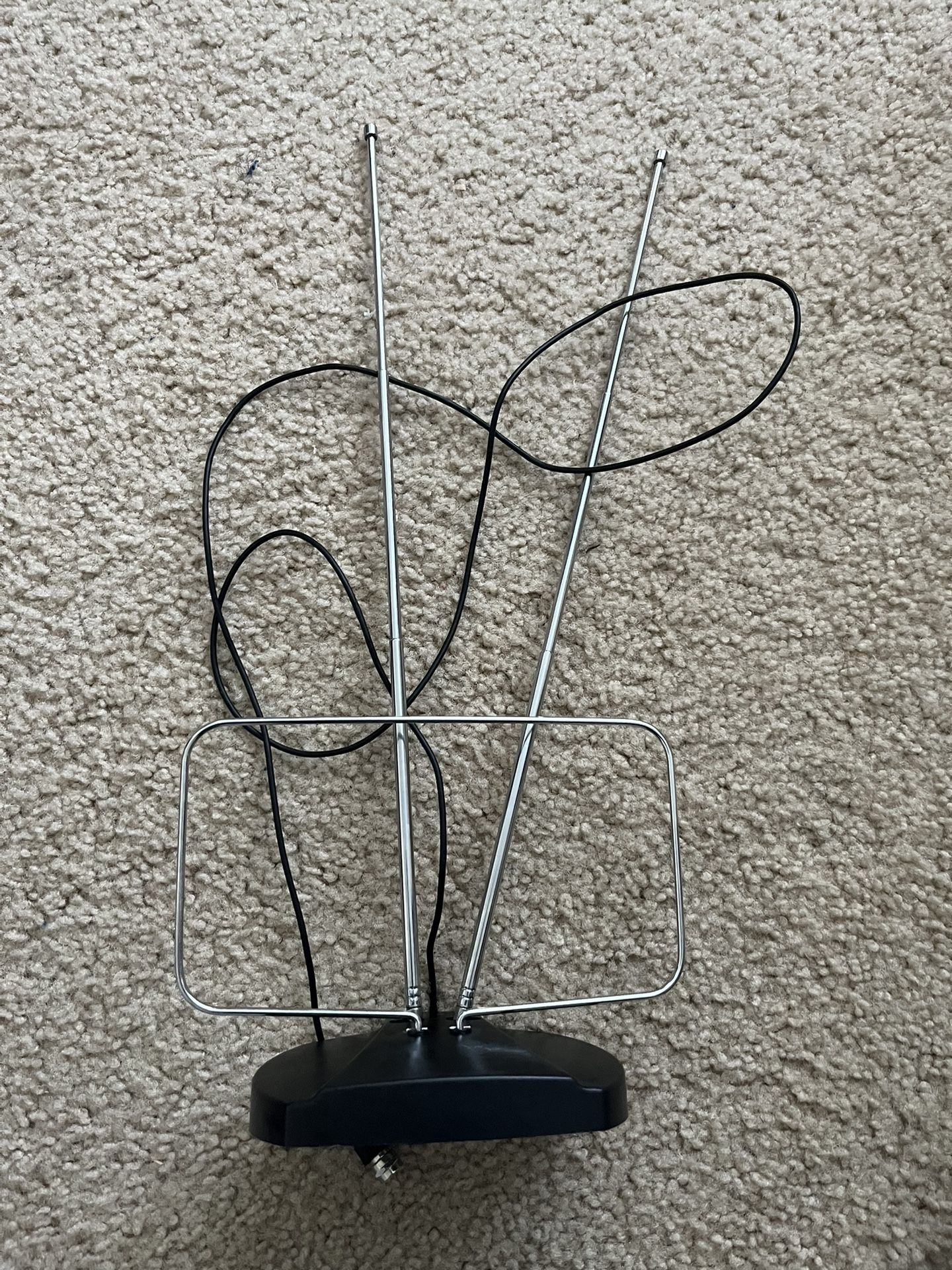 Antenna (tv)