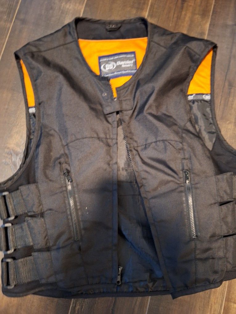 Daniel Smart Biker Vest