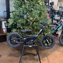 Stacyc 12E Electric Balance Bike