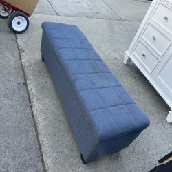 Curb Alert!! Free Storage Bench
