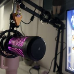 selling hyperquadcast s !!!