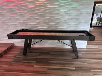 Shuffleboard Table