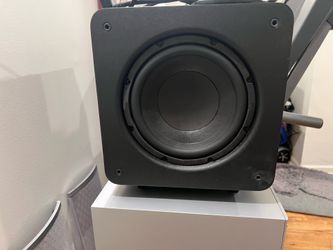 Polk PSW 111 compact subwoofer