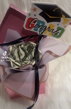 Graduation Caja Con Una Rosa 