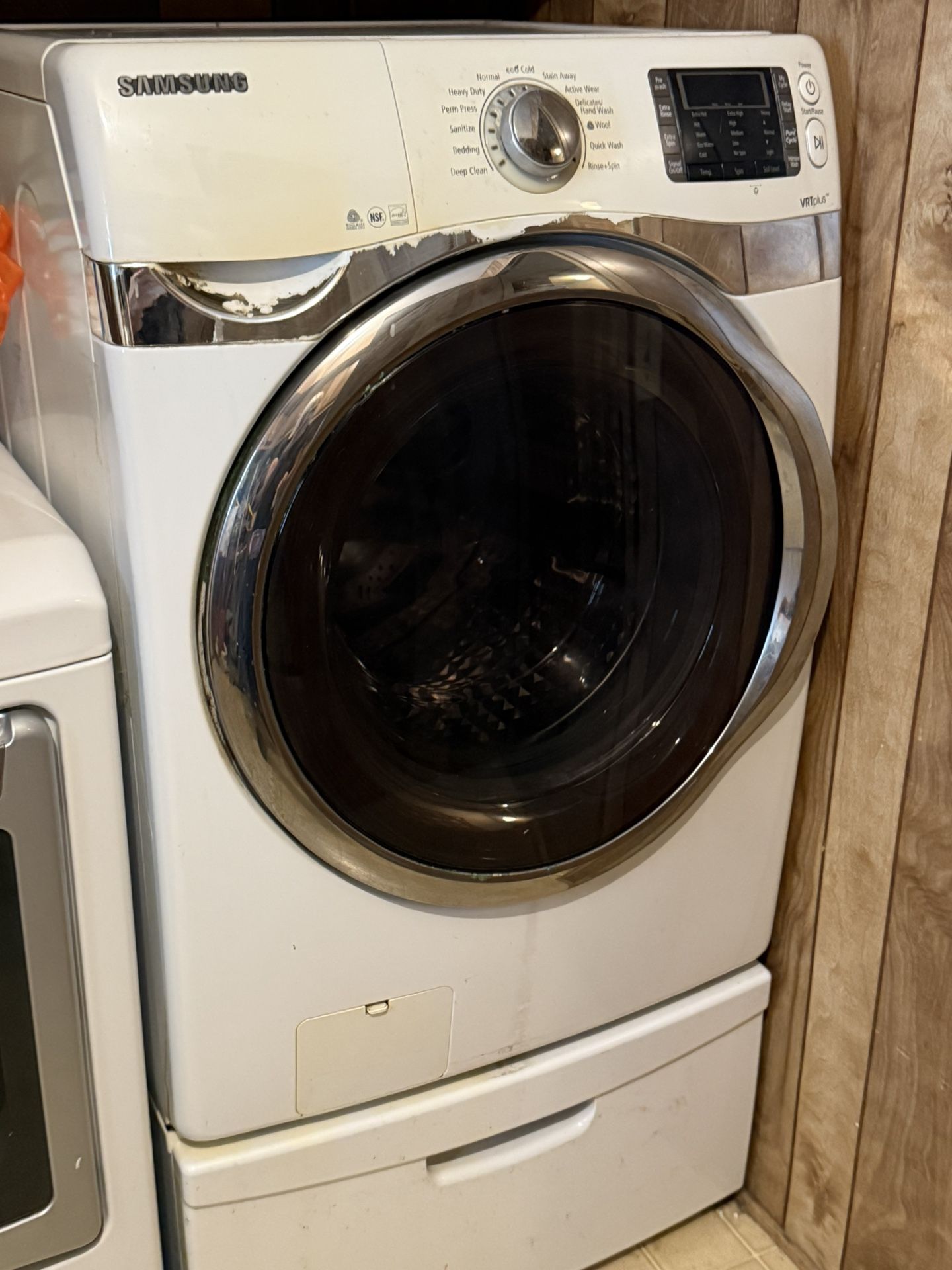 Samsung Washer Seen At 1001 Sylmar Clovis