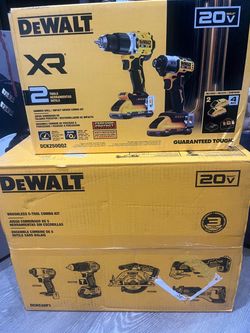 DeWalt 20V XR Combo Kit Bundle