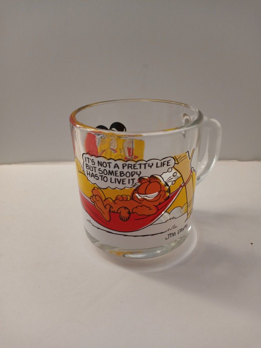 McDonald’s Vintage Garfield Glass Mug, 1978 Promo, Good Condition, No Chips
