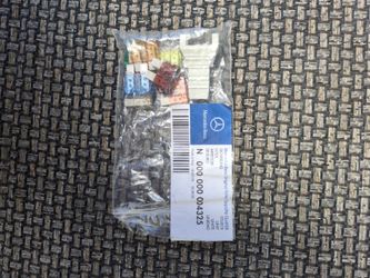 New Mercedes original automotive blade fuses