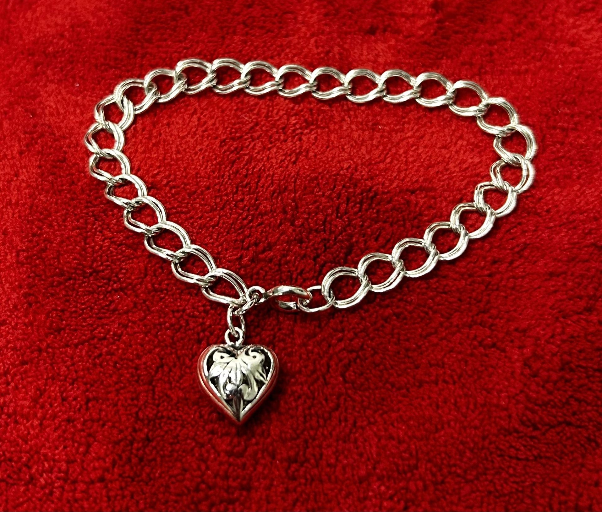 926 Sterling Silver Charm Bracelet 