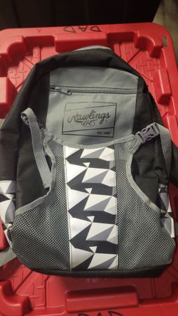 Kids baseball bag $10