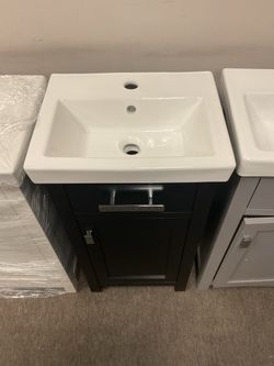 18” Black Solid Wood Bathroom Vanity with Ceramic Top (V223)