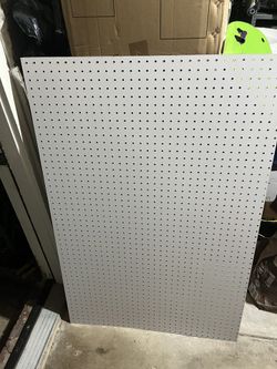 pegboard