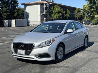2016 Hyundai Sonata Hybrid