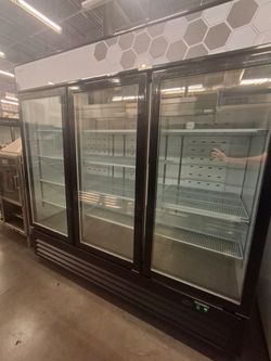 3 door merchandise freezer