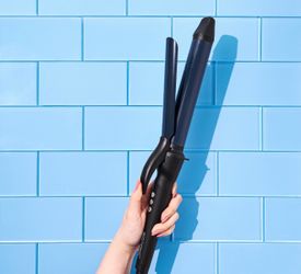 BIO IONIC LONG BARREL CURLING IRON 1.25’