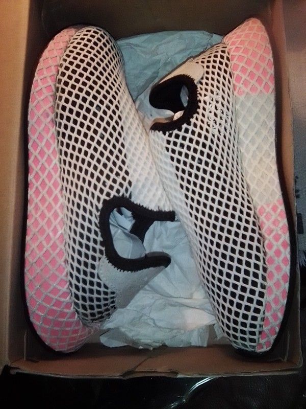 Pink & White Fishnet Adidas Shoes Size (7)