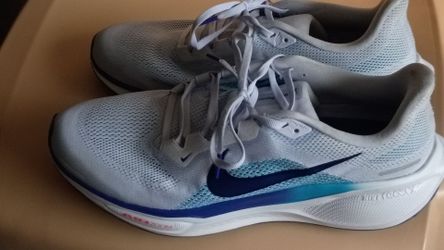 Nike Air Zoom Running Sneakers