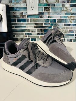 Men’s adidas iniki 10.5