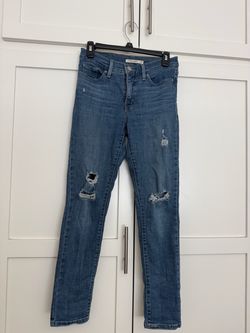 Used Levi’s Skinny Shaping Jeans