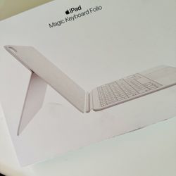 iPad Magic Keyboard Folio! iPad A16 & iPad 10th Gen! Brand New Sealed !! $220